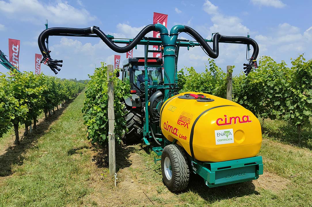Vendita di attrezzature per l’agricoltura e la potatura